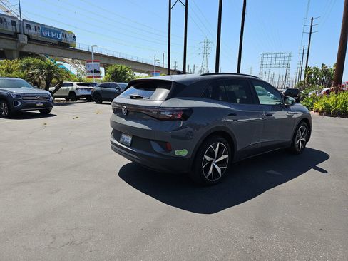 Used 2023 Volkswagen ID.4 Pro S RWD image 5