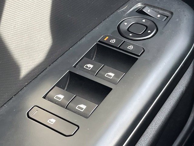 Certified 2026 Kia K4 FWD image 33