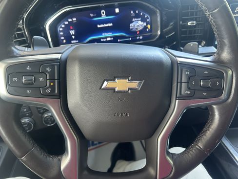 Used 2022 Chevrolet Silverado 1500 LTZ w/ LTZ Premium Package AWD/4WD image 34