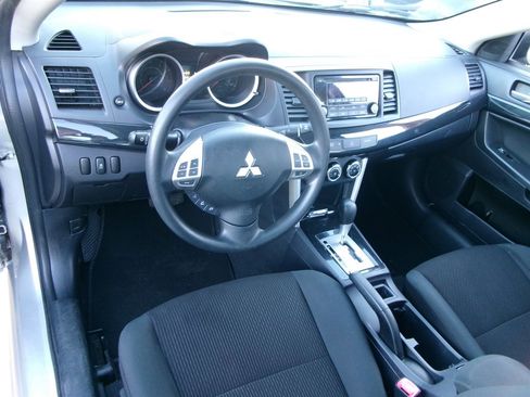 Used 2016 Mitsubishi Lancer ES image 11