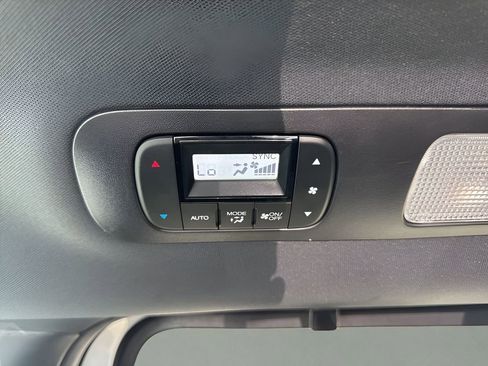 Used 2025 Honda Odyssey Sport-L image 14