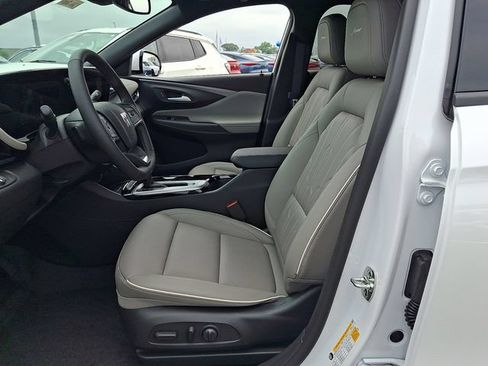 New 2026 Buick Envista Sport Touring FWD image 10