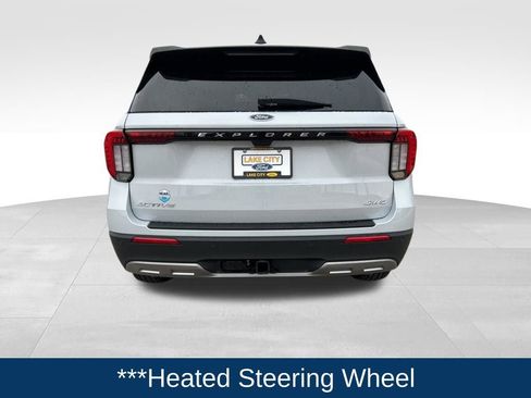New 2026 Ford Explorer Active w/ Active Comfort Package image 5