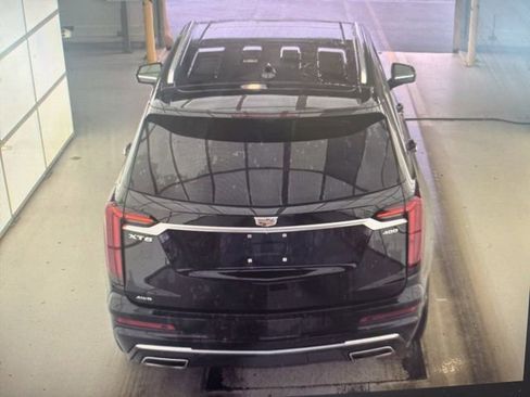Used 2024 Cadillac XT6 Premium Luxury w/ LPO, Floor Liner Package AWD/4WD image 12