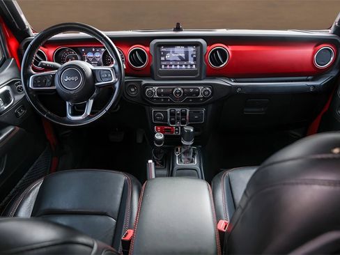 Used 2021 Jeep Gladiator Rubicon image 25