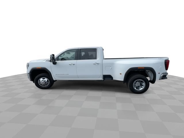 Used 2025 GMC Sierra 3500 SLT w/ SLT Convenience Package AWD/4WD image 5