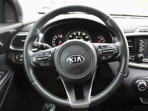 Used 2018 Kia Sorento EX w/ EX Advanced Touring Package image 15