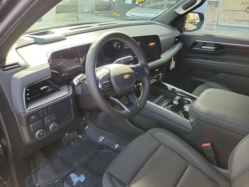 New 2026 Chevrolet Tahoe LS image 17