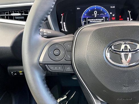 Certified 2025 Toyota Corolla XSE image 11
