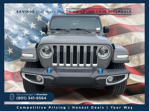 Used 2023 Jeep Wrangler Unlimited Sahara w/ Cold Weather Group image 8