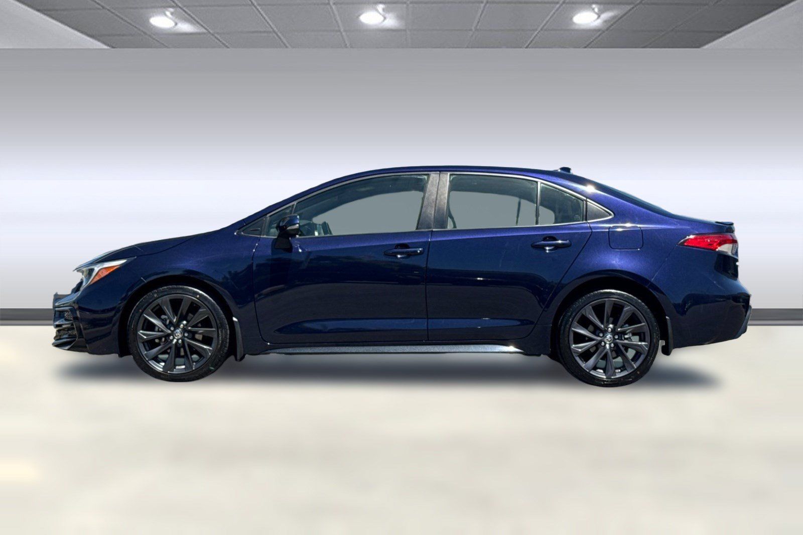 Certified 2024 Toyota Corolla SE FWD image 2