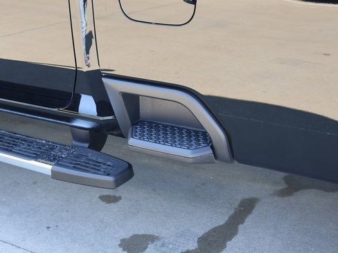 New 2026 GMC Sierra 3500 Denali w/ Denali Reserve Package image 34