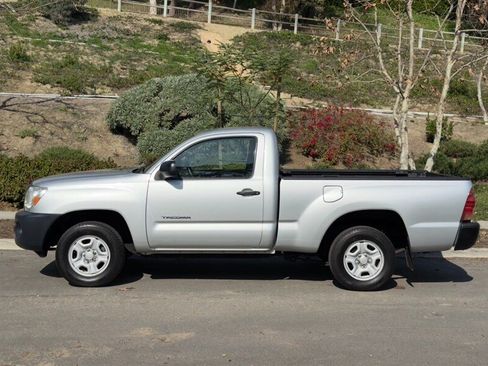 Used 2005 Toyota Tacoma 2WD Regular Cab w/ Enhancement Pkg image 3