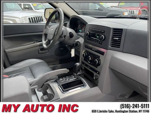 Used 2007 Jeep Grand Cherokee Laredo image 28