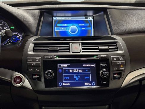 Used 2014 Honda Crosstour EX-L image 24