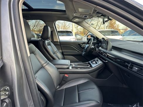 Certified 2024 Lincoln Aviator Premiere w/ Premium Package image 33
