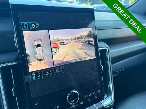 Used 2025 GMC Yukon Denali AWD/4WD image 21