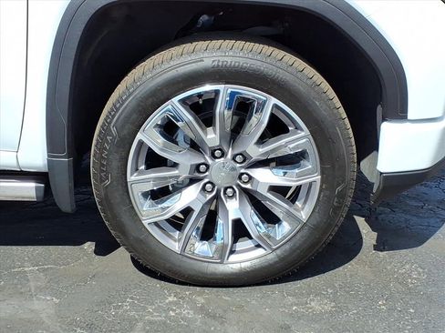 Used 2024 GMC Sierra 1500 Denali w/ Denali Reserve Package image 9