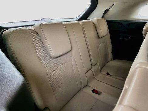 Used 2020 Lexus RX 350L Premium w/ Premium Package AWD/4WD image 26