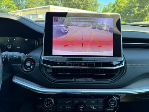 Used 2022 Jeep Compass High Altitude image 17