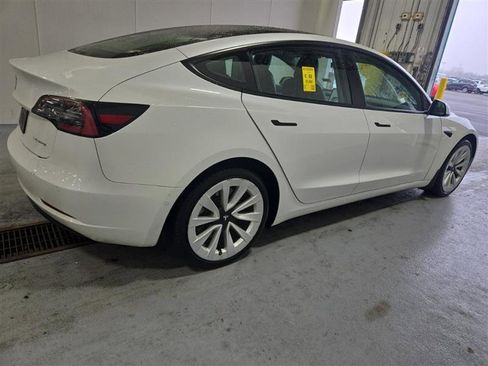 Used 2021 Tesla Model 3 Long Range image 10