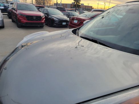 Used 2017 Nissan Juke SL image 11