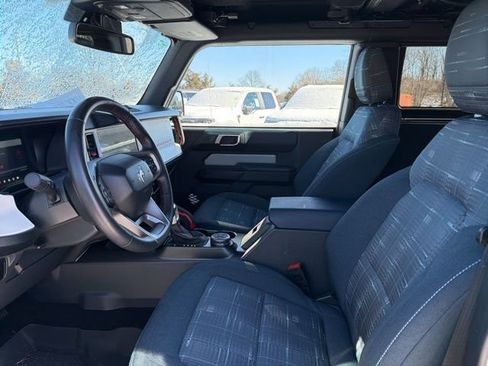 Used 2024 Ford Bronco Heritage Edition image 11
