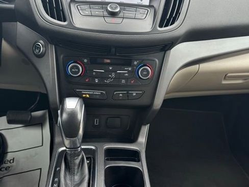 Used 2019 Ford Escape SEL AWD/4WD image 44