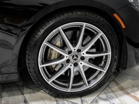 Used 2022 Mercedes-Benz E 450 4MATIC Sedan w/ Driver Assistance Package image 51