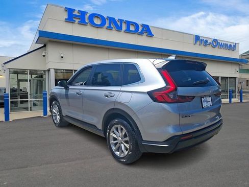 Used 2023 Honda CR-V EX image 6