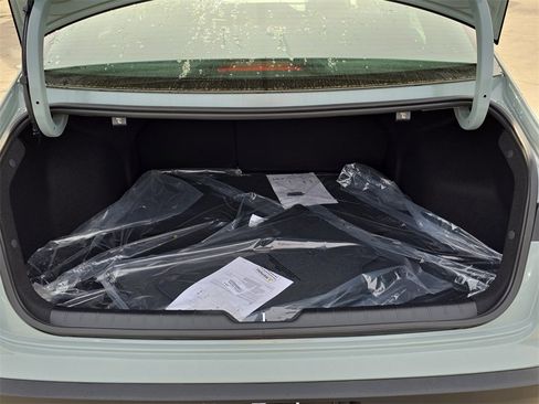 New 2025 Kia K4 EX image 12