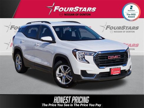 Used 2023 GMC Terrain SLE w/ Driver Convenience Package image 1