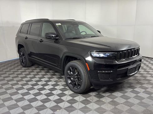 New 2025 Jeep Grand Cherokee L Limited AWD/4WD image 2