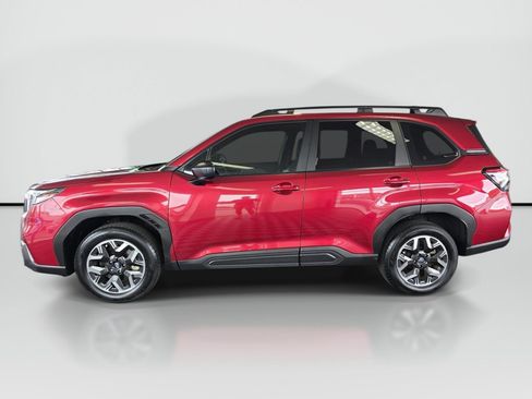 Used 2025 Subaru Forester AWD/4WD image 6