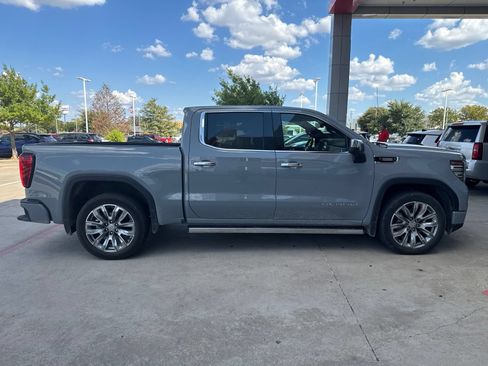 Used 2024 GMC Sierra 1500 Denali RWD image 38