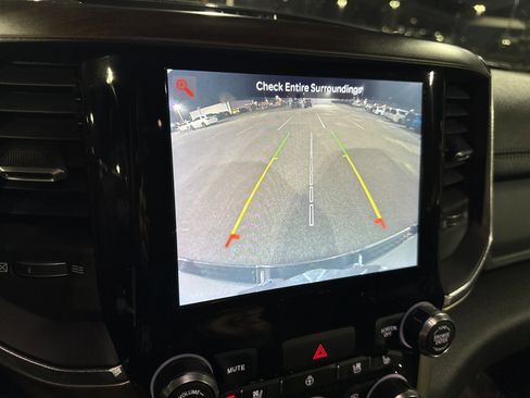 Used 2022 RAM 1500 Laramie image 17