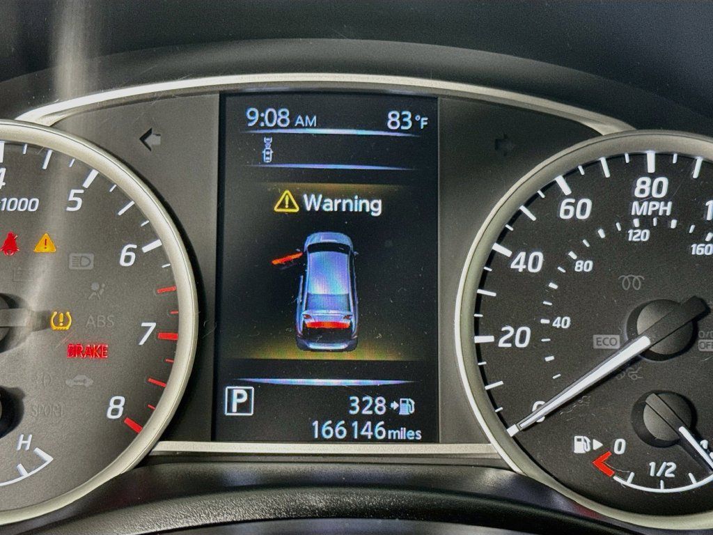 Used 2018 Nissan Sentra SV FWD image 14