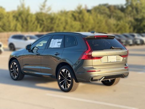 New 2027 Volvo XC60 B5 Plus AWD/4WD image 4