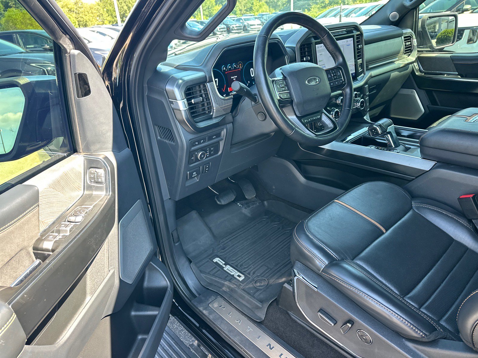 Used 2022 Ford F150 Platinum w/ Equipment Group 701A High AWD/4WD image 9