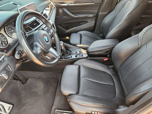 Used 2017 BMW X1 xDrive28i AWD/4WD image 9