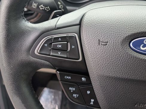 Used 2018 Ford Escape Titanium w/ Ford Safe & Smart Package AWD/4WD image 22