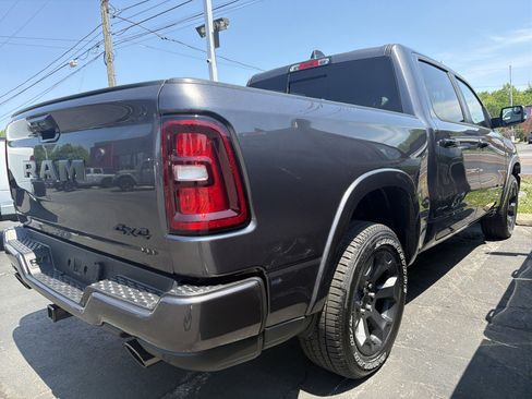 Used 2026 RAM 1500 Big Horn AWD/4WD image 7