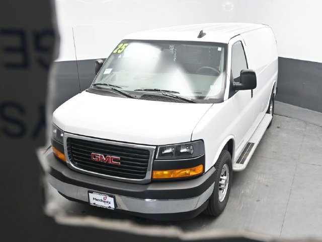 Used 2025 GMC Savana 2500 w/ Driver Convenience Package RWD image 30
