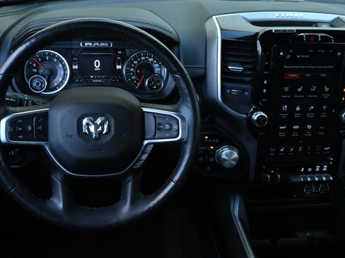 Used 2020 RAM 1500 Laramie AWD/4WD image 16