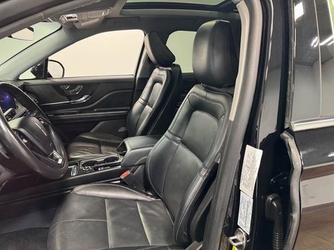 Used 2022 Lincoln Corsair Reserve w/ Elements Package image 54