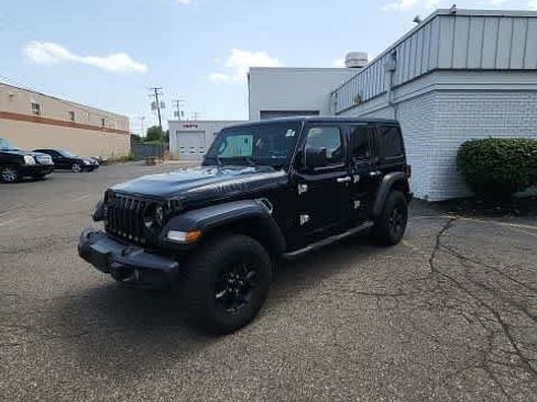 Used 2021 Jeep Wrangler Unlimited Sport AWD/4WD image 18