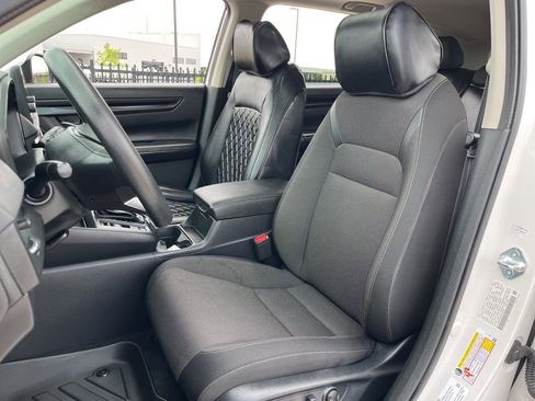 Certified 2024 Honda CR-V EX image 24