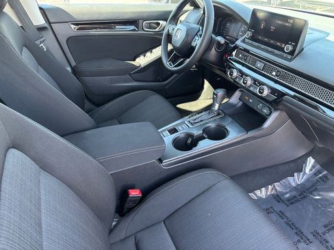 Used 2023 Honda Civic EX image 13