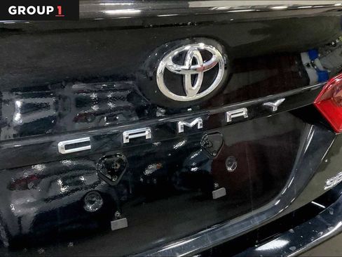 Used 2024 Toyota Camry SE FWD image 10
