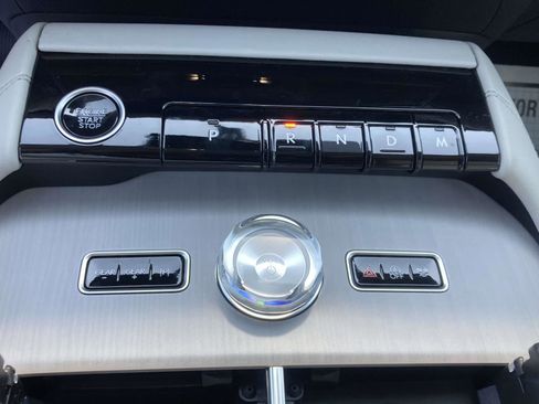 New 2025 Lincoln Navigator Reserve image 26